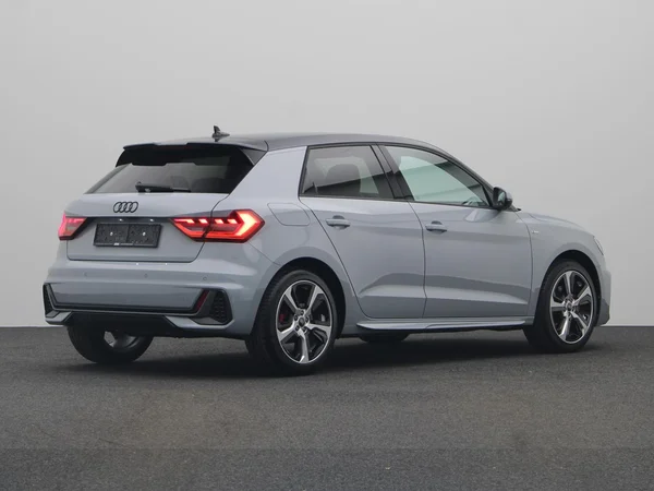AUDI A1 Sportback (2025) — foto 12 van 21