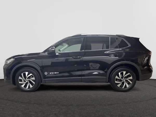 VOLKSWAGEN Tiguan (2025) — foto 12 van 20