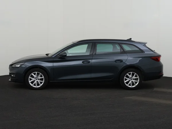 SEAT Leon (2023) — foto 12 van 27