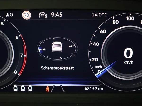 VOLKSWAGEN Tiguan (2023) — foto 8 van 20
