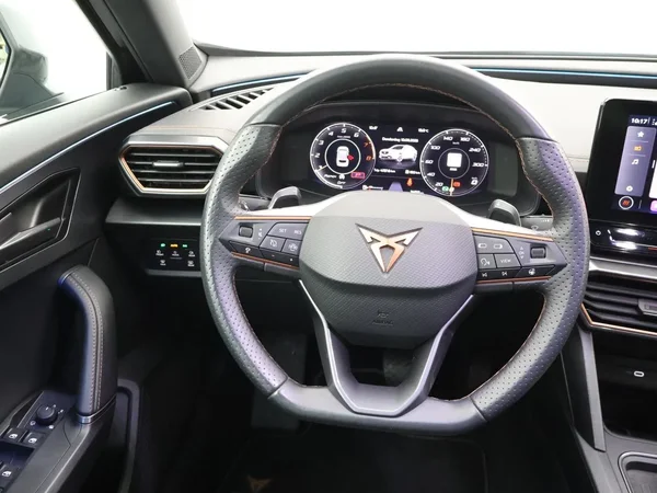 CUPRA Formentor (2024) — foto 26 van 27