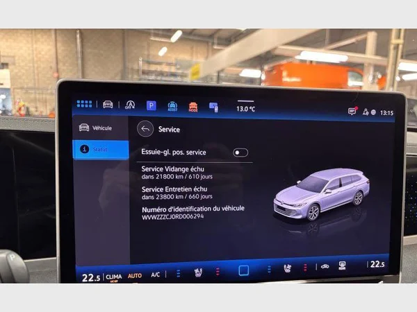Volkswagen Passat Variant (2024) — foto 15 van 38