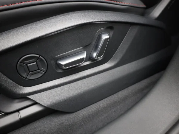 AUDI Q8 SUV e-hybrid (PHEV) (2026) — foto 10 van 28