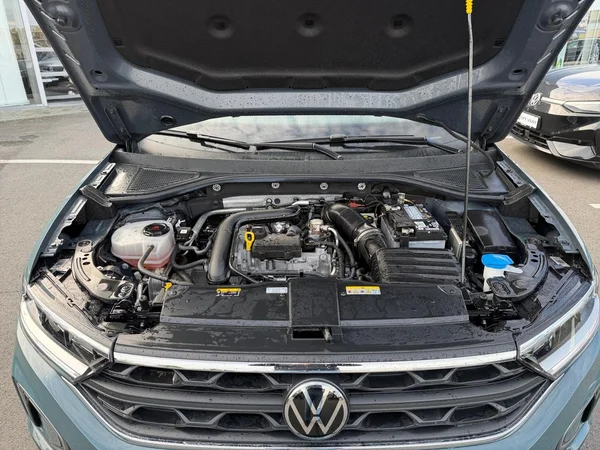 VOLKSWAGEN T-Roc (2022) — foto 15 van 24