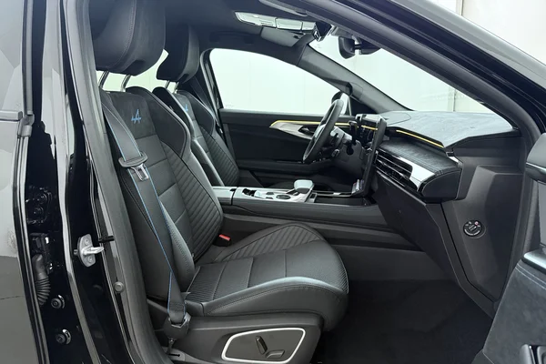 Renault Austral E-Tech (HEV) (2026) — foto 11 van 13
