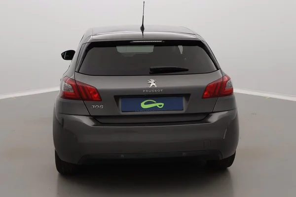 Peugeot 308 (2021) — foto 31 van 36