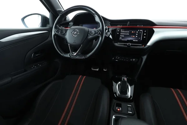 Opel Corsa (2022) — foto 4 van 16