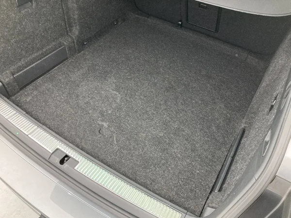 SKODA Superb Combi (2021) — foto 15 van 36