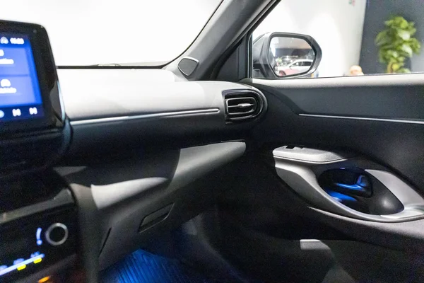 Toyota Yaris Cross (2024) — foto 27 van 33