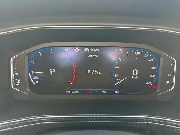 VOLKSWAGEN T-Cross (2026) — foto 10 van 15