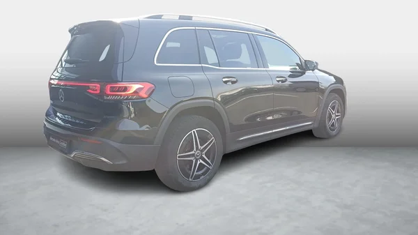 Mercedes-Benz EQB (2023) — foto 19 van 23