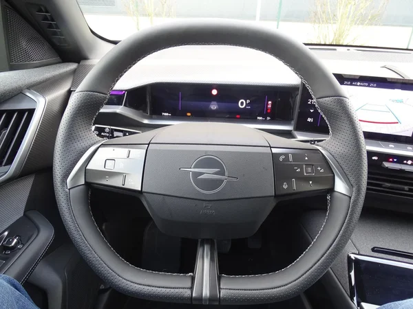 Opel Grandland (2025) — foto 8 van 32