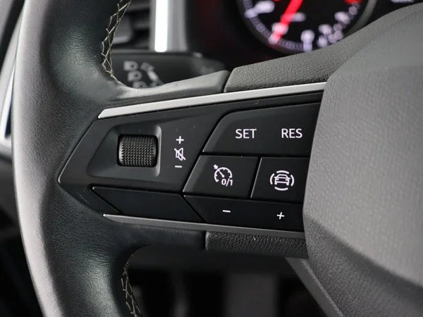 SEAT Ateca (2021) — foto 9 van 28