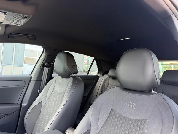 VOLKSWAGEN T-Roc (2026) — foto 23 van 24