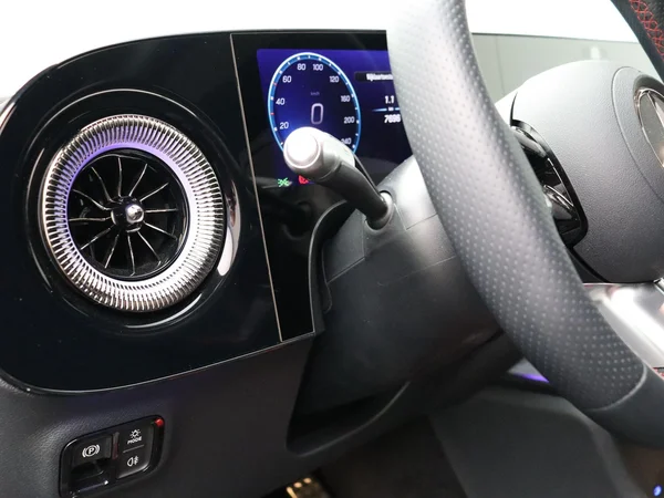Mercedes-Benz CLA (2026) — foto 3 van 33