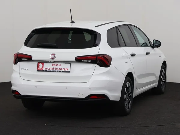 FIAT Tipo (2022) — foto 22 van 28