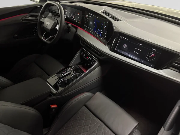 AUDI Q5 (2025) — foto 12 van 15