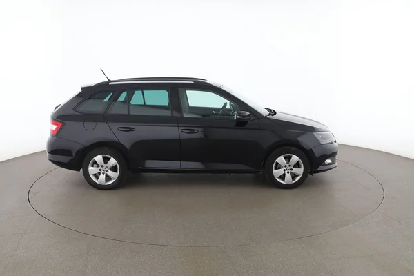 Skoda Fabia (2017) — foto 13 van 16