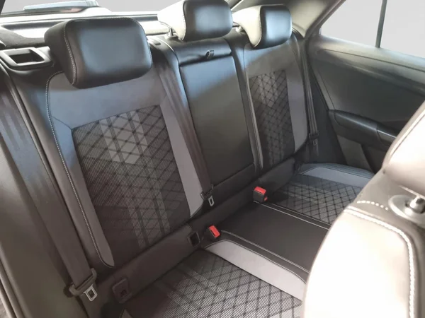 VOLKSWAGEN T-Roc (2025) — foto 11 van 23