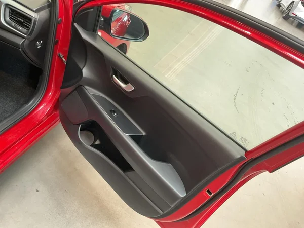KIA Rio (2020) — foto 9 van 22