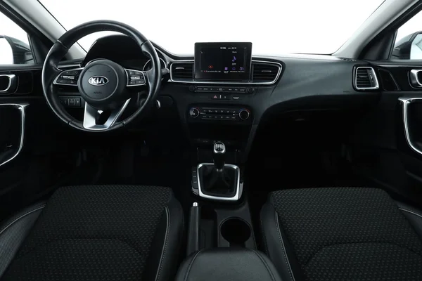 Kia cee'd (2019) — foto 3 van 16
