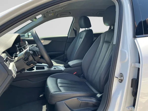 AUDI A4 Avant (2024) — foto 18 van 22