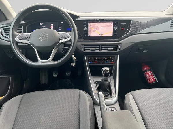 VOLKSWAGEN Taigo (2022) — foto 15 van 18