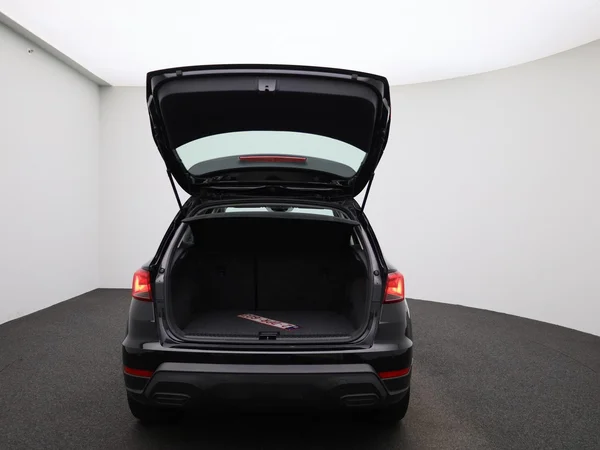 SEAT Arona (2023) — foto 3 van 40
