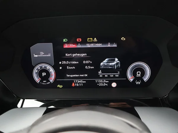 AUDI A3 Sportback (2025) — foto 8 van 30