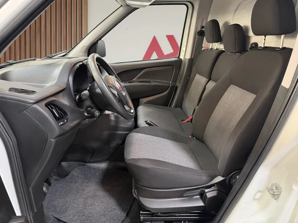 Fiat Doblo (2023) — foto 3 van 27