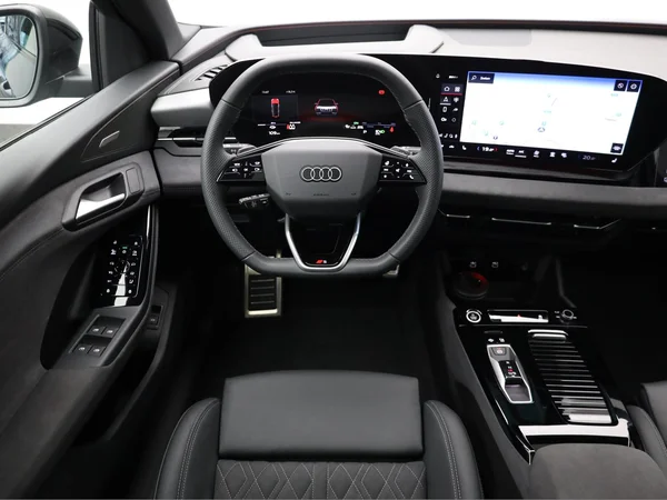 AUDI Q6 Sportback e-tron (2025) — foto 6 van 28