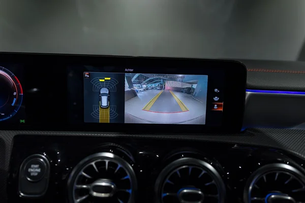 Mercedes-Benz CLA (2020) — foto 8 van 39