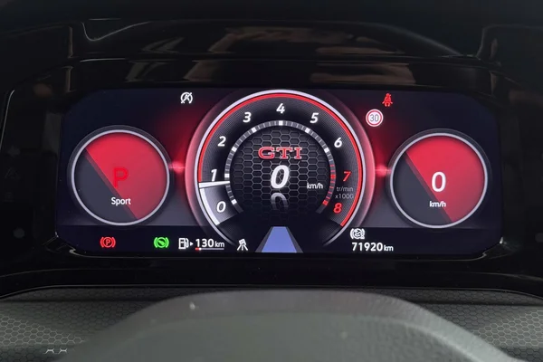 Volkswagen Golf VIII GTI (2020) — foto 6 van 34