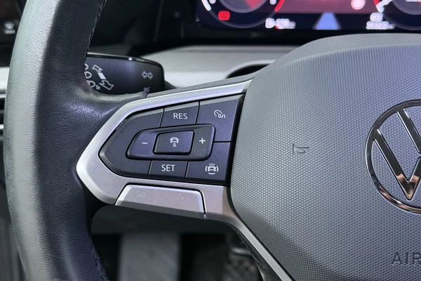 Volkswagen Golf VIII (2023) — foto 6 van 20