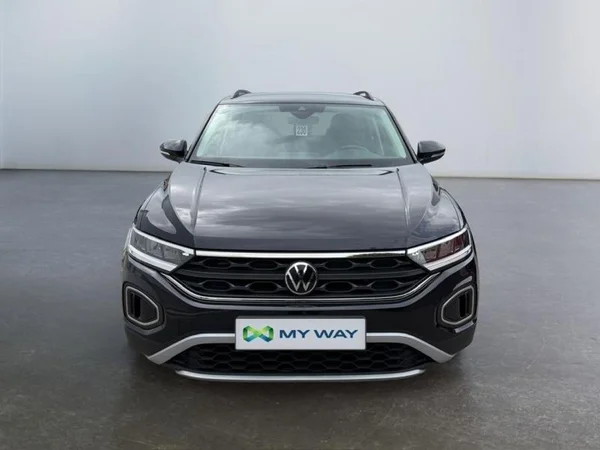 VOLKSWAGEN T-Roc (2023) — foto 19 van 25