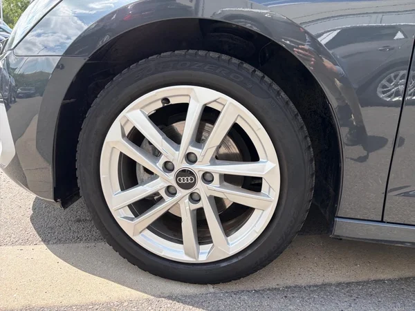 AUDI A3 Sportback (2021) — foto 4 van 12