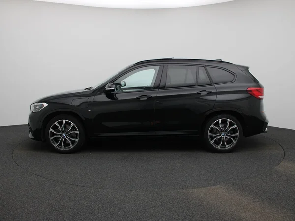 BMW X1 (2021) — foto 34 van 53