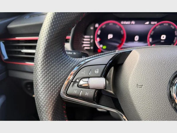 Skoda Kamiq (2022) — foto 11 van 29