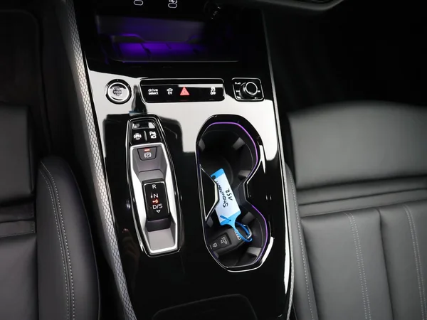 AUDI A5 e-hybrid (PHEV) (2026) — foto 8 van 23