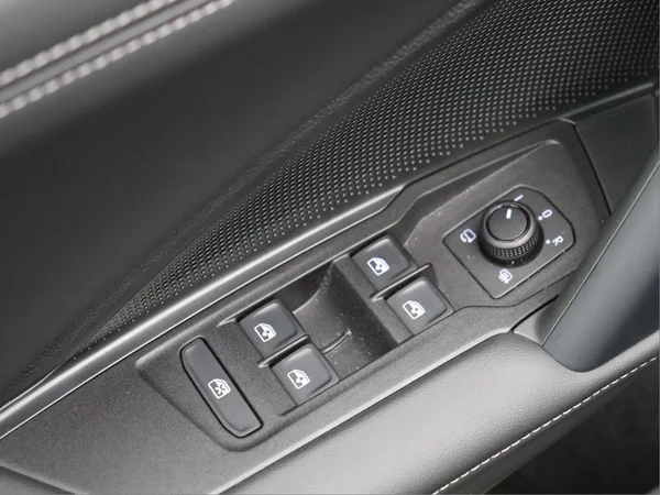 VOLKSWAGEN Tayron (2025) — foto 6 van 20