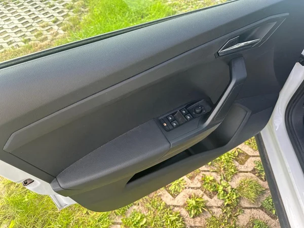 SEAT Arona (2021) — foto 7 van 24