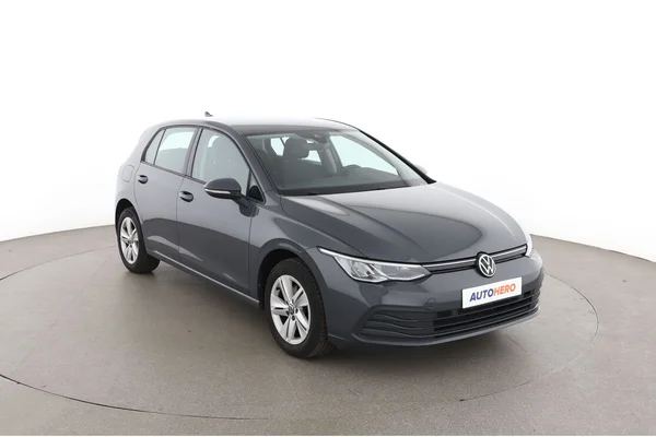 Volkswagen Golf (2021) — foto 14 van 16