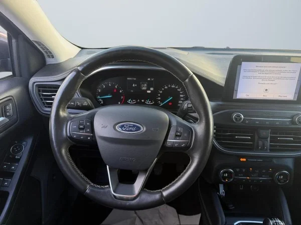 FORD Focus Vignale (2019) — foto 5 van 25
