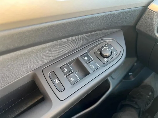 VOLKSWAGEN Golf VIII (2021) — foto 10 van 27