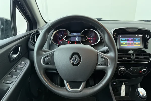 Renault Clio Iv Phase Ii (2019) — foto 2 van 21