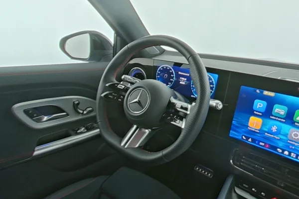 Mercedes-Benz GLB (2026) — foto 5 van 21