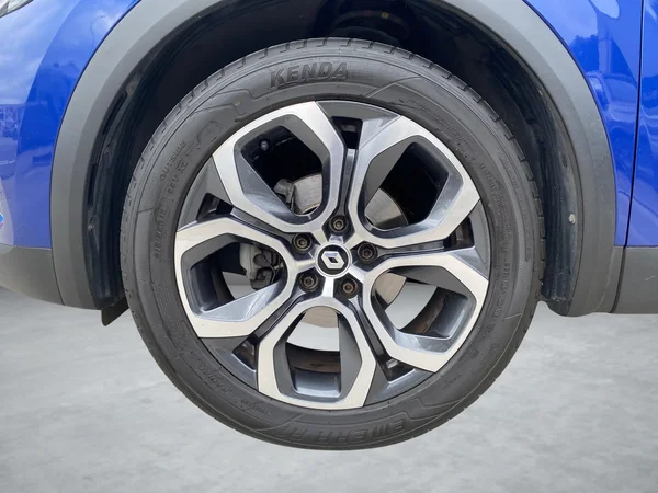 Renault Captur (2022) — foto 20 van 22