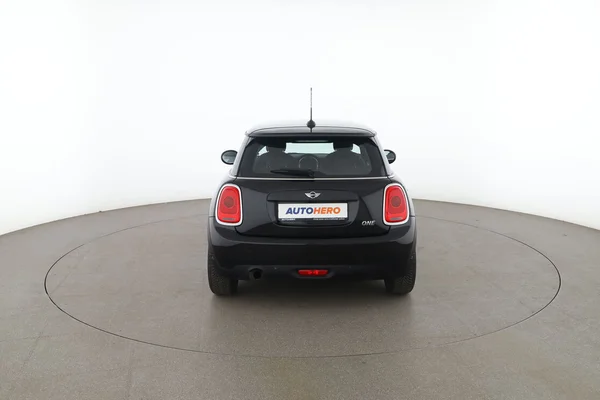 MINI Mini (2018) — foto 11 van 16