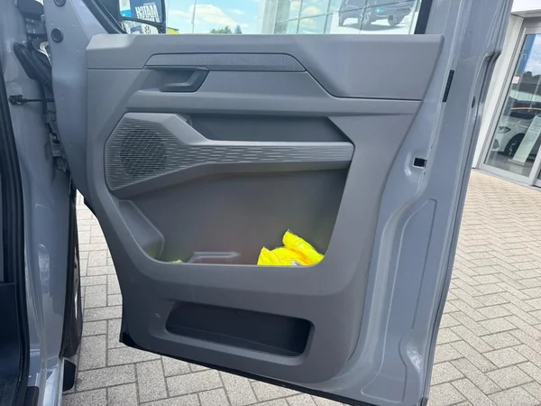 VOLKSWAGEN Transporter T7 30 Fou Lwb Dsl (2026) — foto 9 van 24