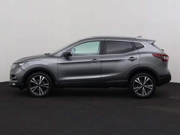 NISSAN Qashqai (2021) — foto 12 van 26